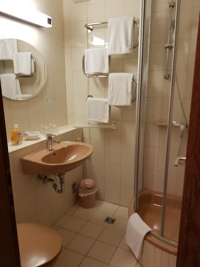 Hotel Zum Mueckenberger Hof Lauchhammer Kültér fotó